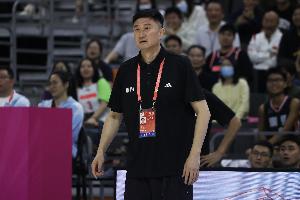 解说：教练犹如鱼儿，久居队中易生异味 杜锋言辞效应逐渐减弱