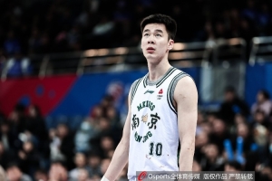 郭昊文在上赛季展现出色表现，将代表国王队参与NBA夏季联赛