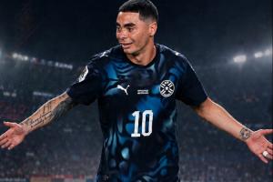 伊布对FIFA新规表示不满：这已非足球，更像马戏团，连说话的自由都没有？